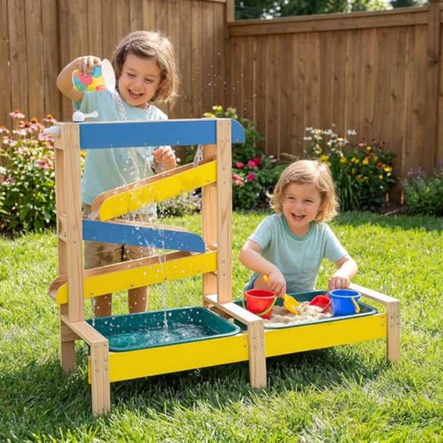 Kids Outdoor Wooden Table - 3歳以上向け屋外キッズアクティビティプレイセット：木製砂場と水遊びテーブル（2つの水槽、2つの植木鉢、帆船と潜水艦のおもちゃ付き）